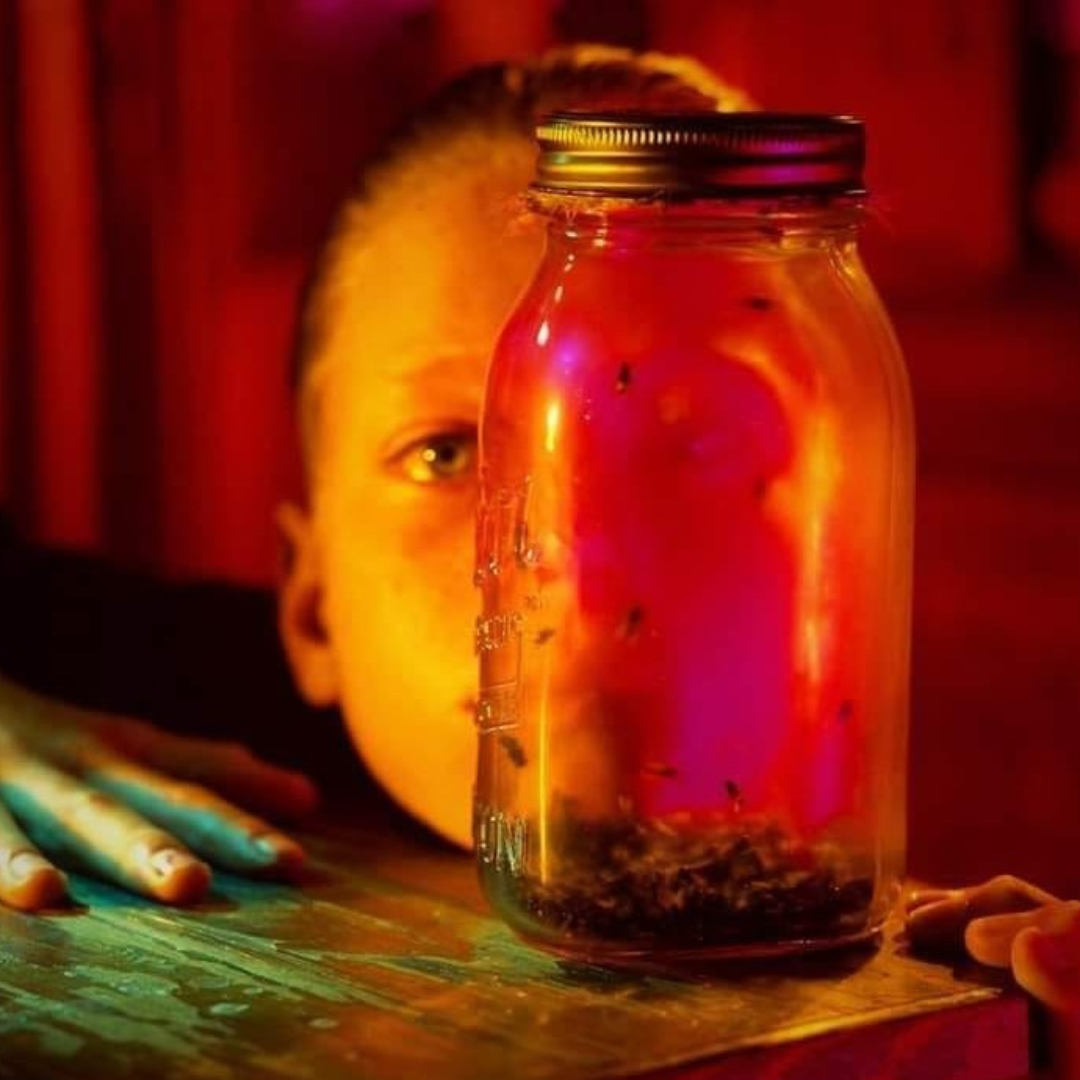 Alice in Chains Jar of Flies: A Landmark of Acoustic Brilliance